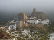Setenil en la niebla. Setenil de las Bodegas, C�diz